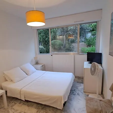 Beau Centre Marechal Juin كان